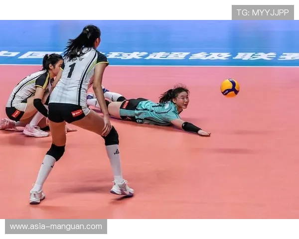 河南女排联赛郑州队延续不败 毛钧怡称拼搏精神是关键