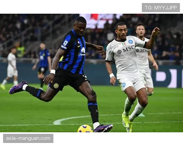 科莫前锋阿莱士-巴列进球，终结球队36年对国米进球荒